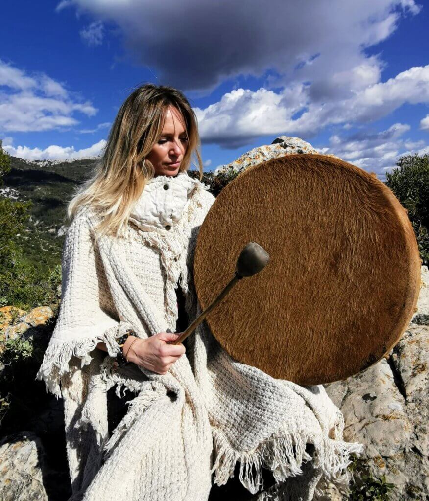 stéphanie avec son tambour